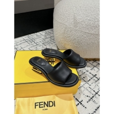 Fendi Slippers